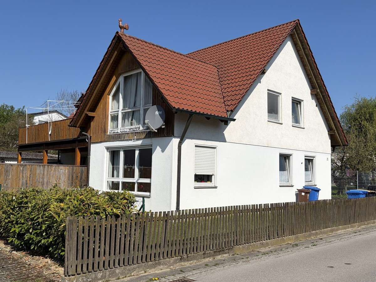 Thumbnail-Haus zum Kaufen in Aichach Algertshausen 590.000,00 € 205 m²
