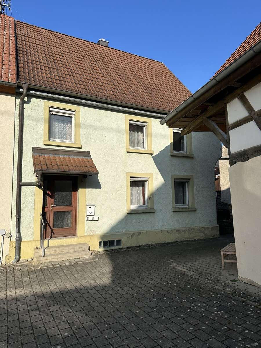 Thumbnail-Haus zum Kaufen in Dörzbach-Hohebach 99.000,00 € 100 m²