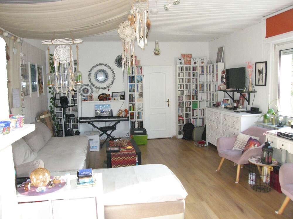 Thumbnail-Wohnung zum Mieten in Wiesbaden 1.200,00 € 110 m²