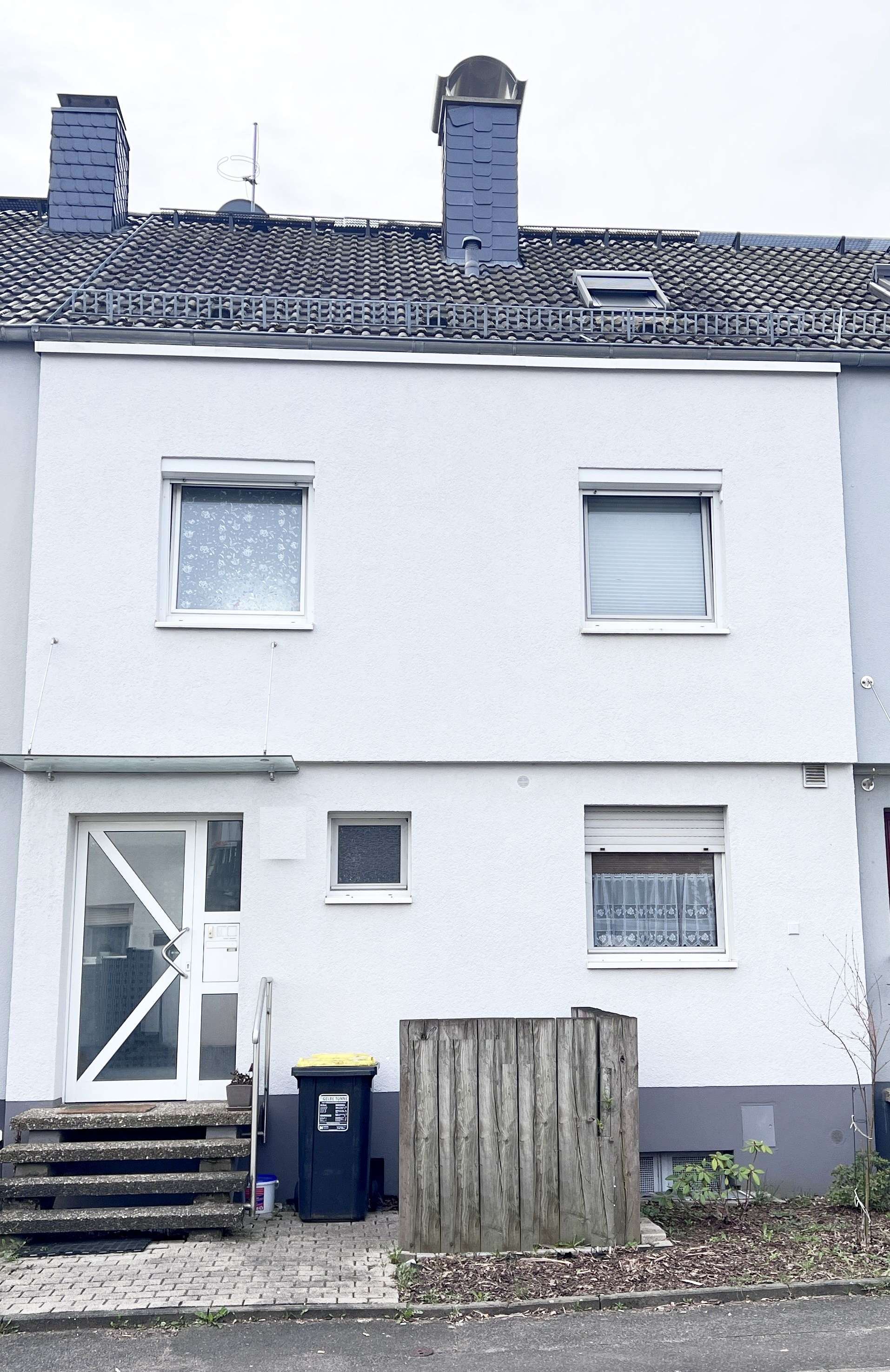 Thumbnail-Haus zum Mieten in Hofheim-Wallau 1.790,00 € 125 m²