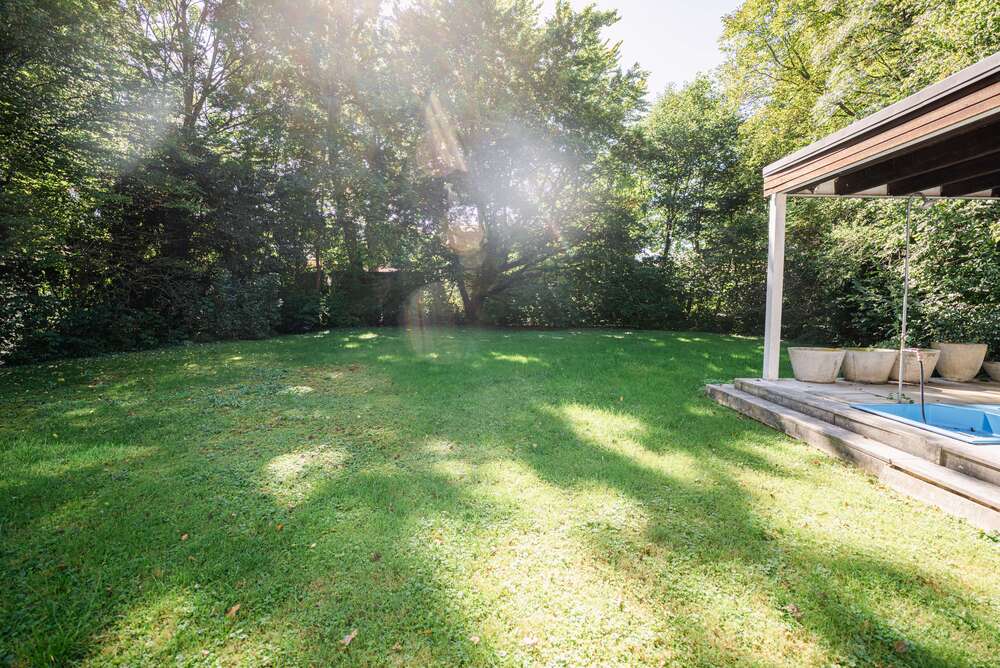 Thumbnail-Haus zum Kaufen in Freilassing 1.280.000,00 € 251 m²