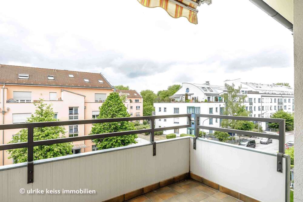 Thumbnail-Wohnung zum Mieten in Augsburg 990,00 € 75.99 m²