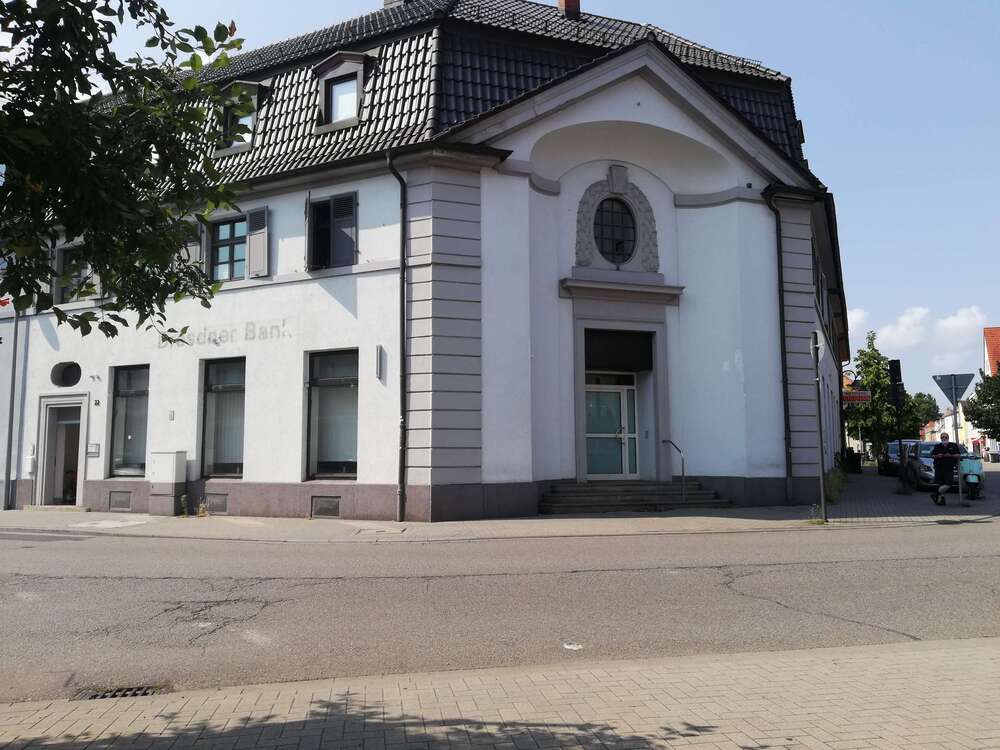 Thumbnail-Haus zum Kaufen in Ludwigshafen 1.700.000,00 € 832 m²