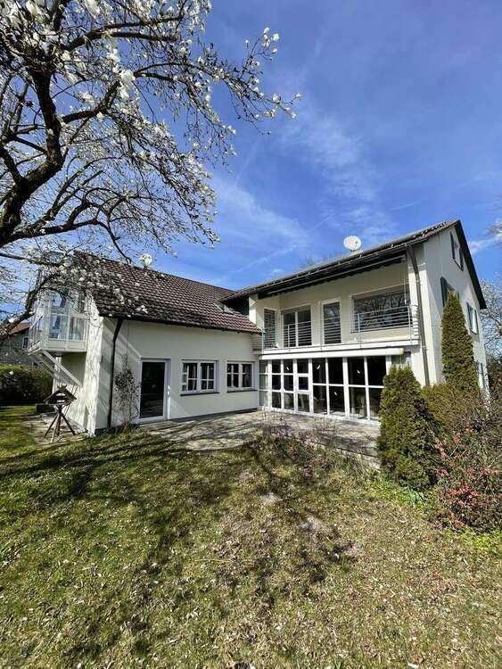 Thumbnail-Haus zum Kaufen in Neuburg am Inn 545.000,00 € 447.45 m²