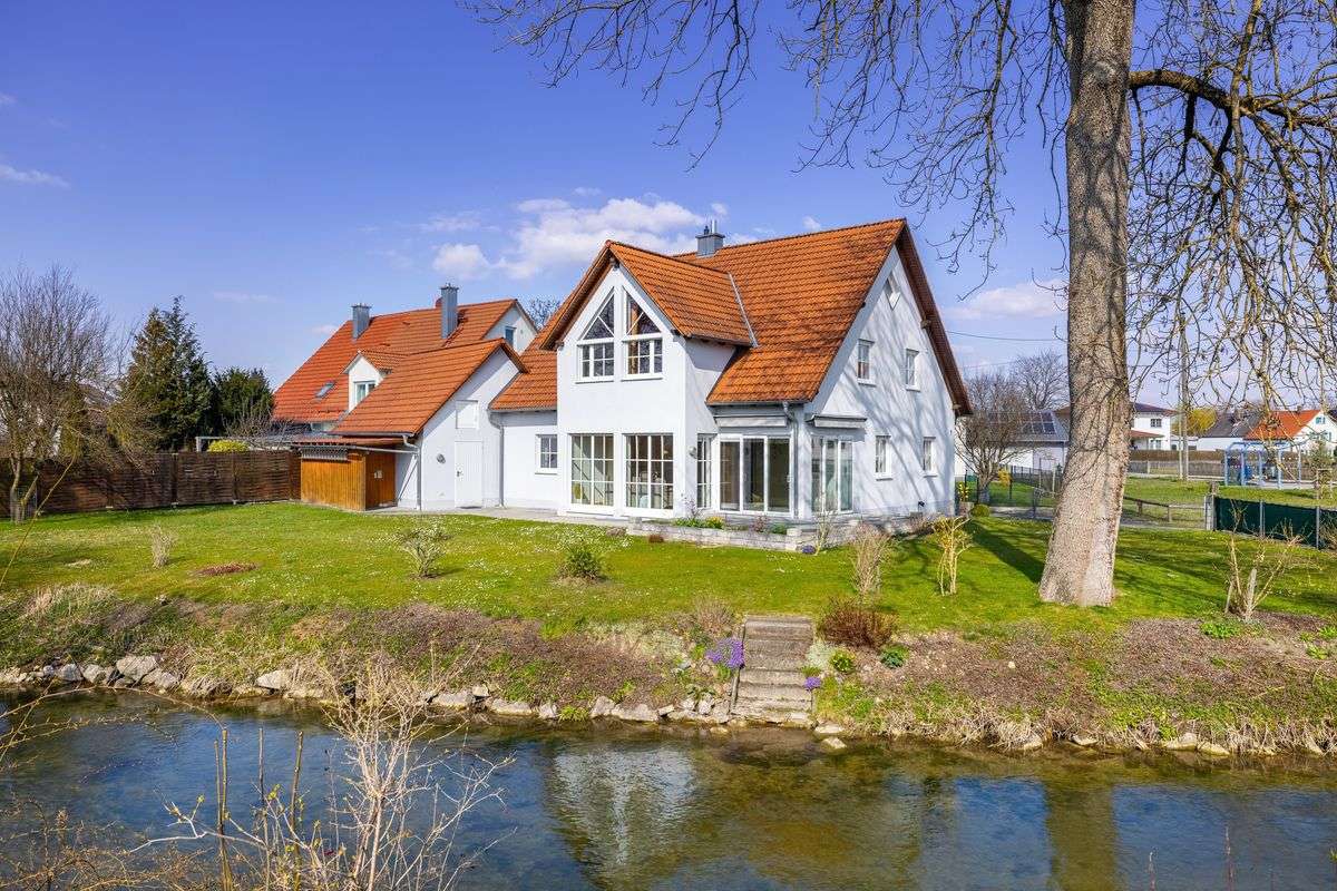 Thumbnail-Haus zum Kaufen in Bobingen 799.900,00 € 202 m²