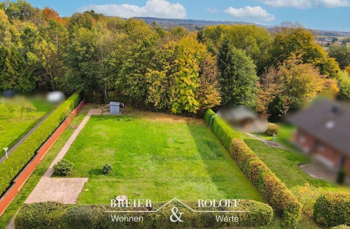 Thumbnail-Grundstück zu verkaufen in Auetal Siedlung Rolfshagen 94.000,00 € 1300 m²