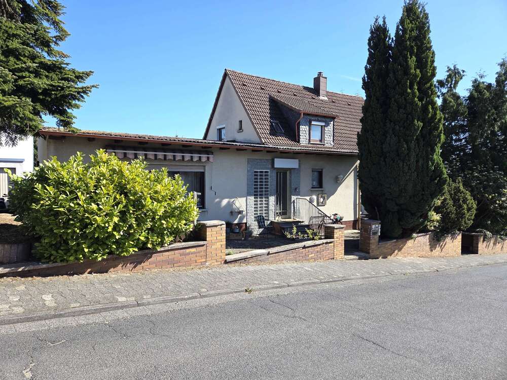Thumbnail-Haus zum Kaufen in Roßdorf 550.000,00 € 204 m²