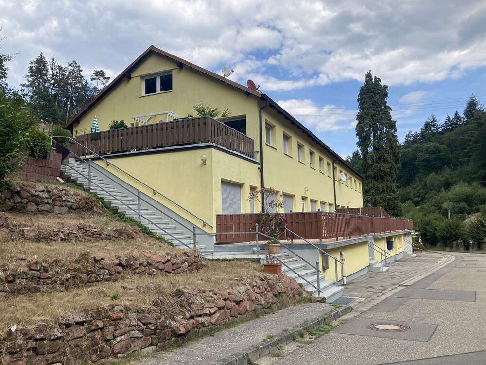 Thumbnail-Haus zum Kaufen in Elmstein 589.000,00 € 582 m²