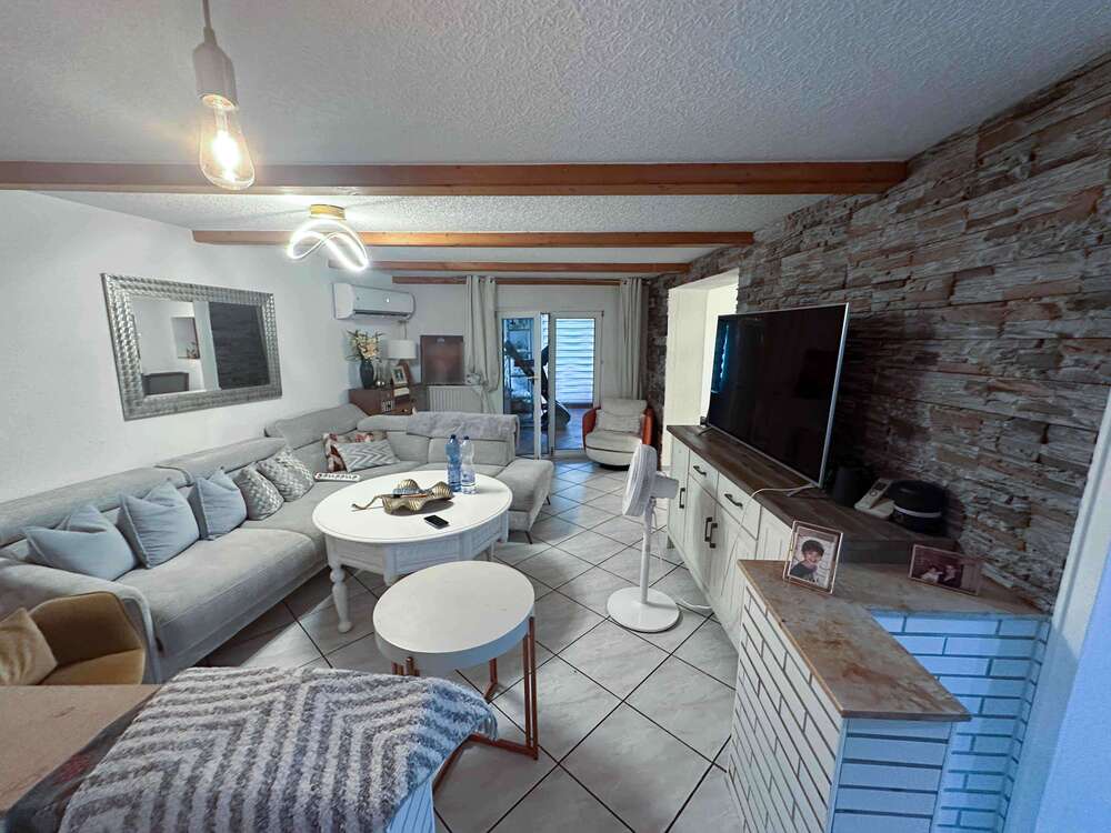 Thumbnail-Haus zum Kaufen in Düsseldorf 520.000,00 € 194 m²
