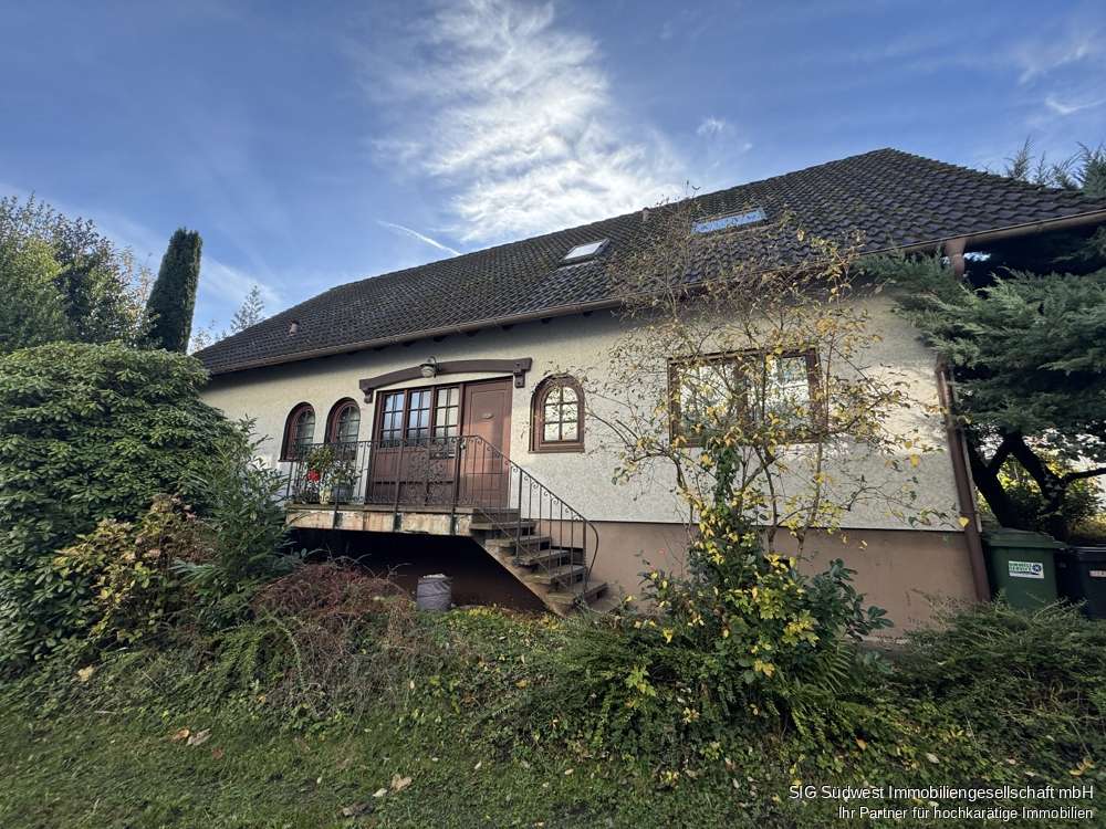 Thumbnail-Haus zum Kaufen in Bad Herrenalb 595.000,00 € 243 m²