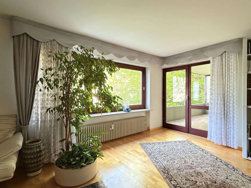 Thumbnail-Wohnung zum Kaufen in Baden-Baden 299.000,00 € 112 m²
