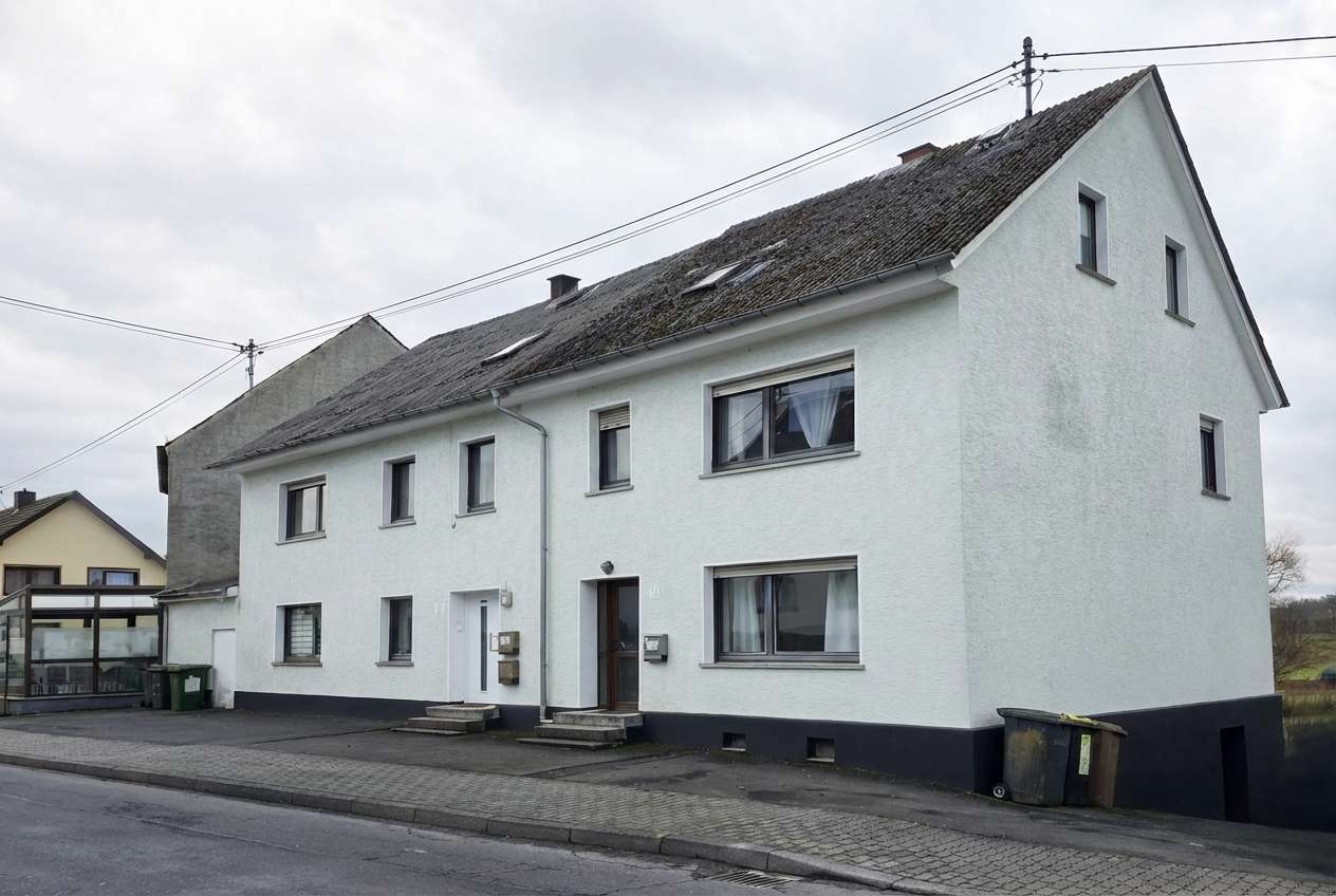 Thumbnail-Haus zum Kaufen in Leuterod 345.000,00 € 253 m²