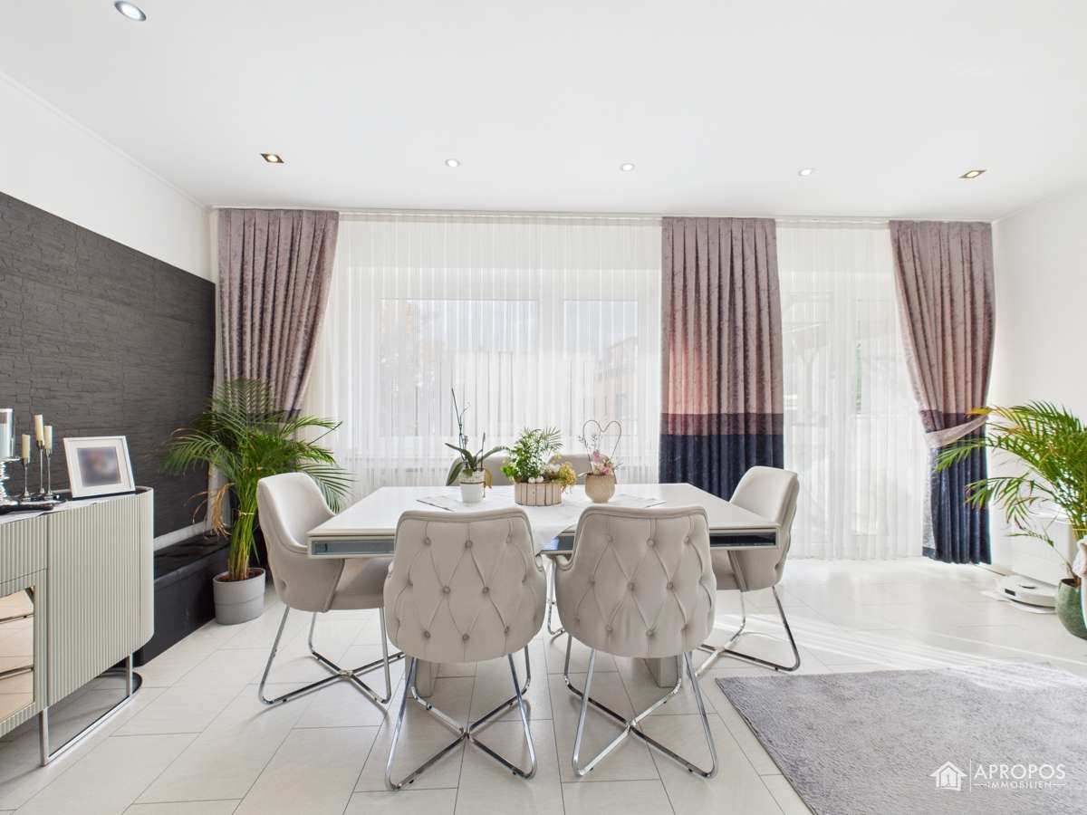 Thumbnail-Wohnung zum Kaufen in Duisburg 149.900,00 € 110.8 m²