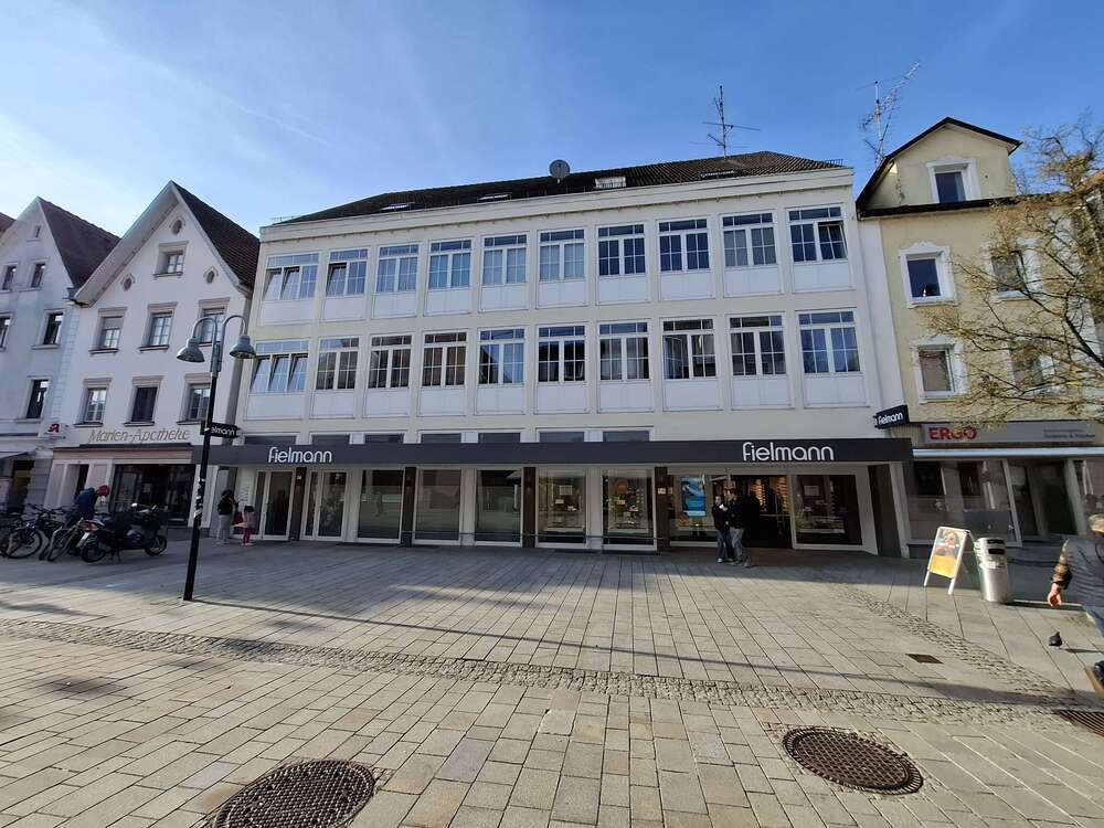 Thumbnail-Wohnung zum Mieten in Ehingen 950,00 € 129 m²