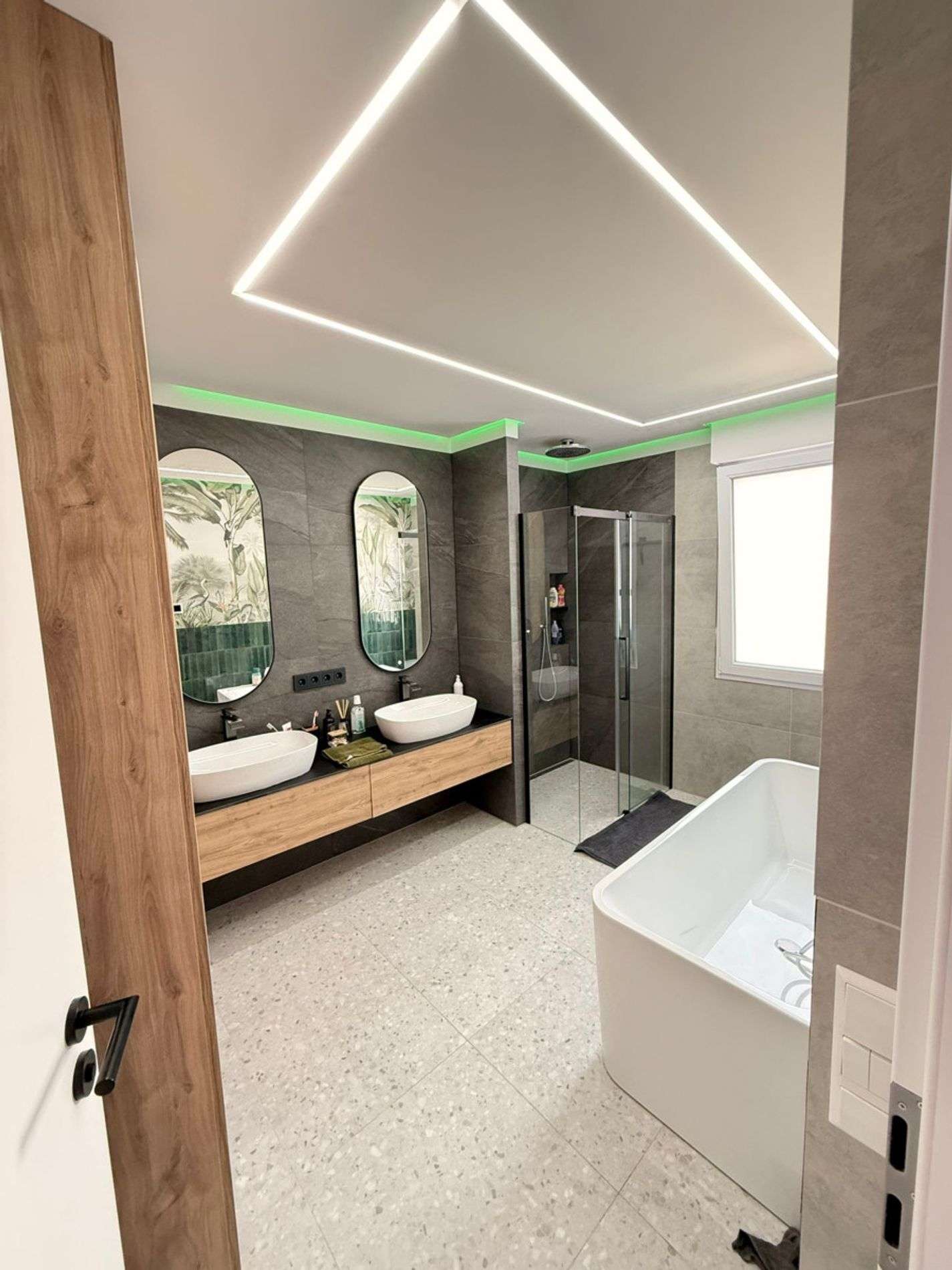 Thumbnail-Haus zum Kaufen in Esslingen 1.299.000,00 € 348 m²