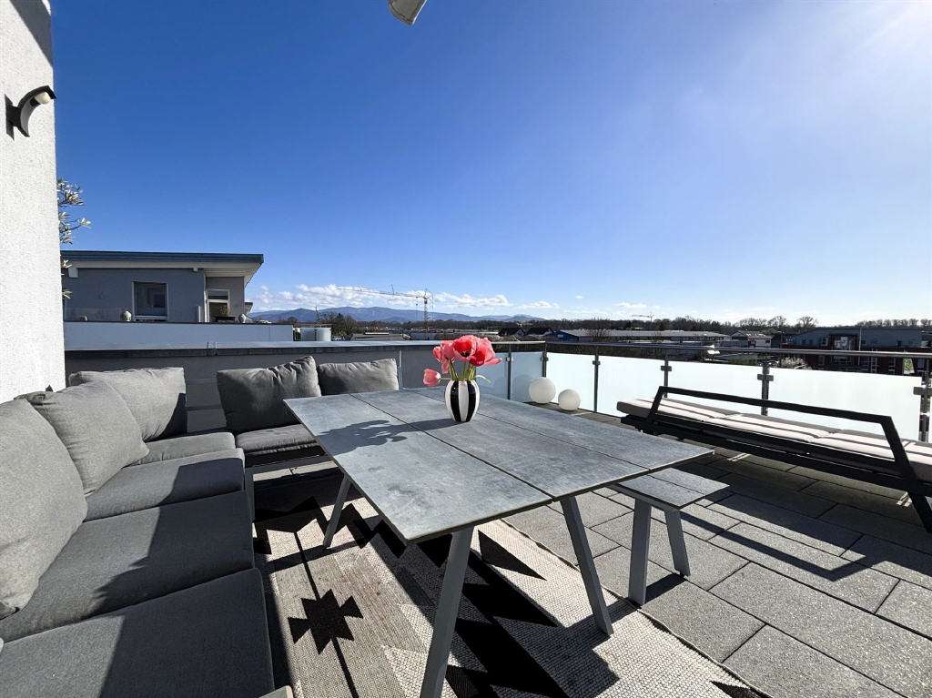 Thumbnail-Wohnung zum Kaufen in March 870.000,00 € 124.66 m²