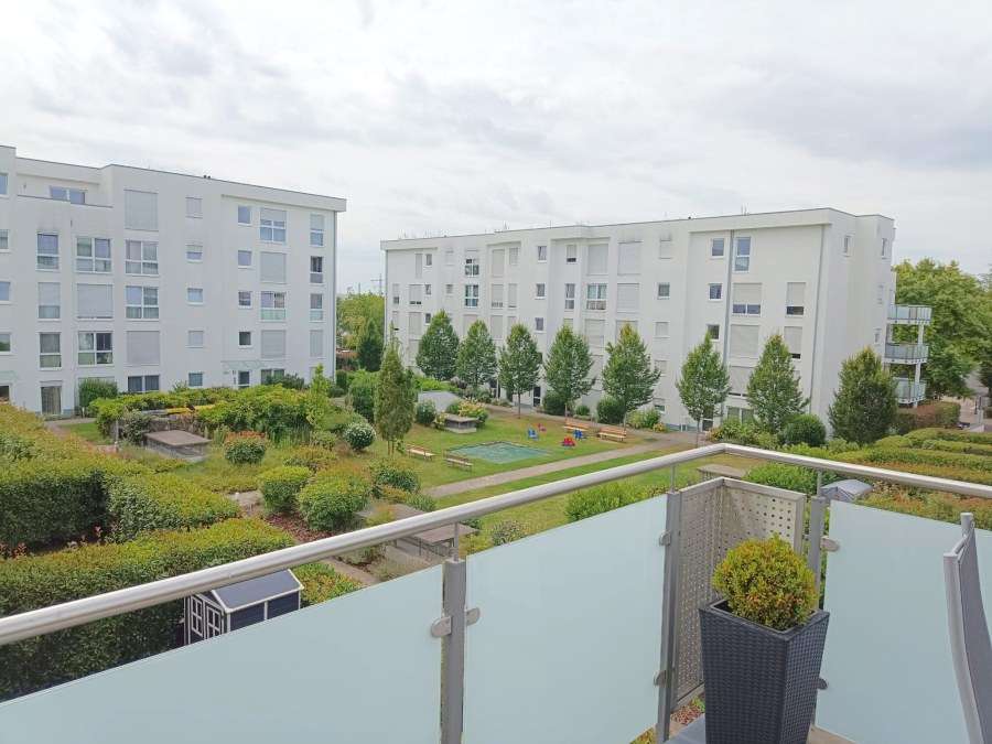 Thumbnail-Wohnung zum Kaufen in Wiesbaden 330.000,00 € 61 m²