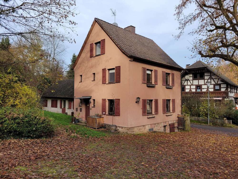 Thumbnail-Haus zum Mieten in Kirchheim 600,00 € 110 m²