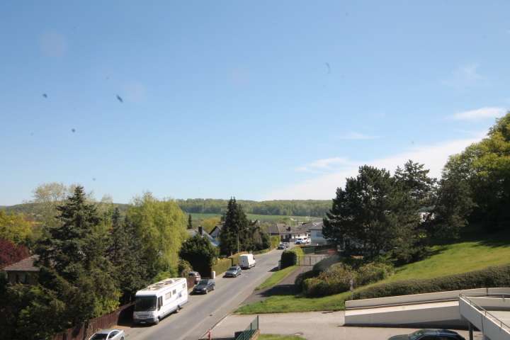 Thumbnail-Wohnung zum Kaufen in Buseck 155.000,00 € 80.56 m²