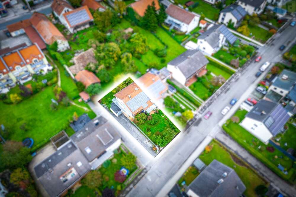 Thumbnail-Haus zum Kaufen in Ingolstadt Friedrichshofen 699.000,00 € 209 m²