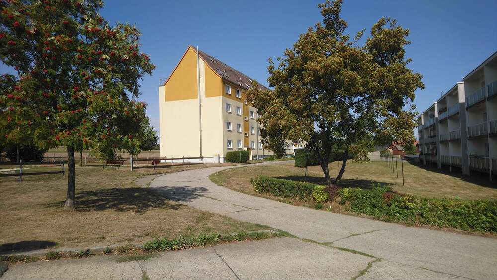 Thumbnail-Wohnung zum Mieten in Dürrröhrsdorf-Dittersbach 390,00 € 64 m²