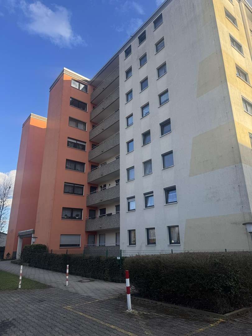 Thumbnail-Wohnung zum Kaufen in Dietzenbach 285.000,00 € 82 m²