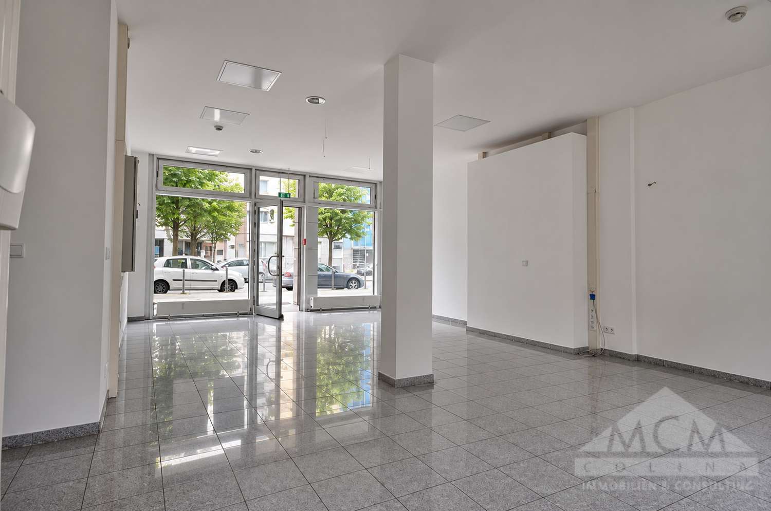 Thumbnail-Einzelhandel in Frankfurt 2.600,00 € 72.4 m²