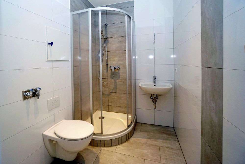 Thumbnail-Wohnung zum Mieten in Plauen 234,06 € 35.68 m²