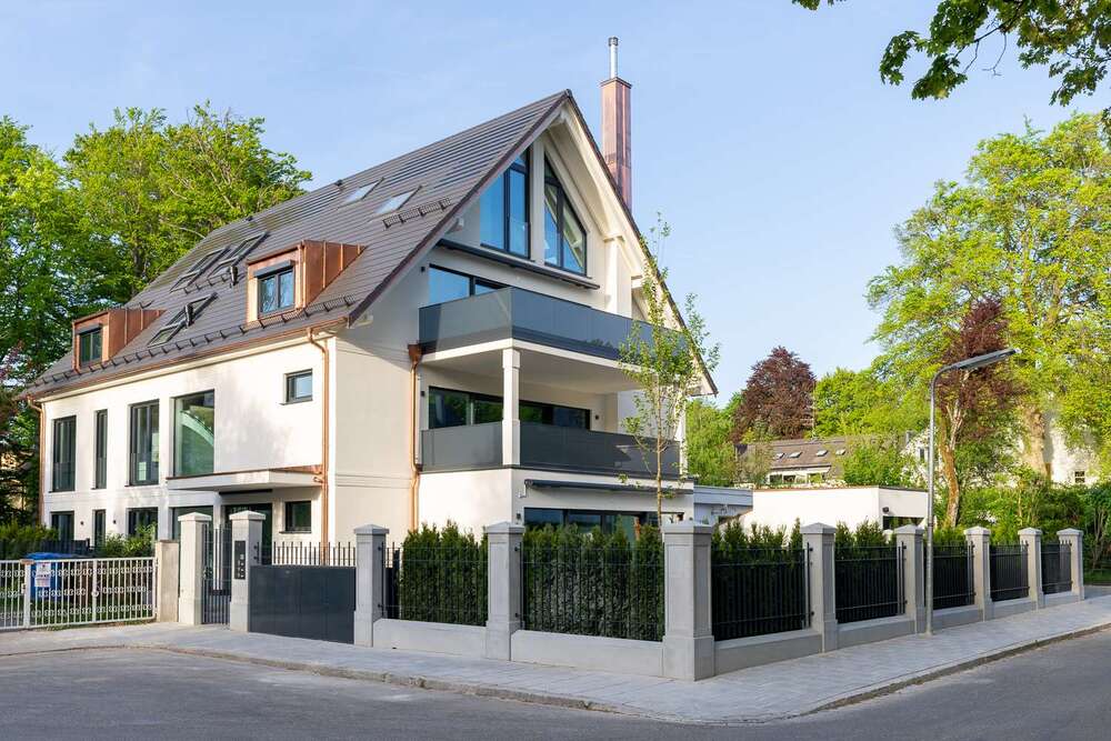 Thumbnail-Haus zum Kaufen in München 12.100.000,00 € 634 m²