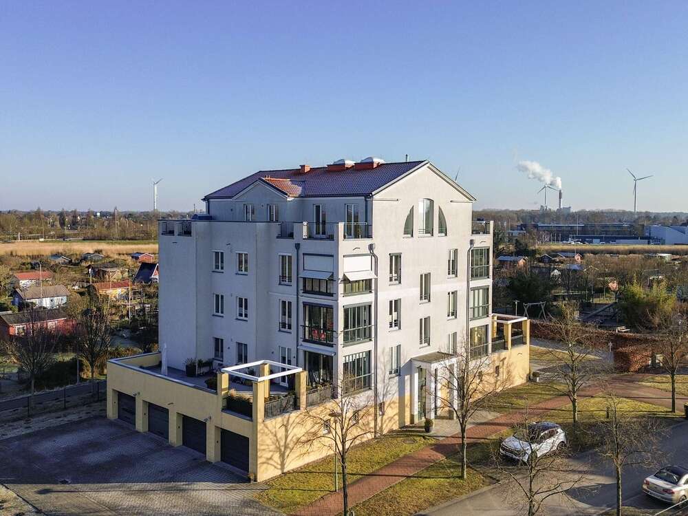 Thumbnail-Wohnung zum Kaufen in Bremerhaven 359.000,00 € 117 m²