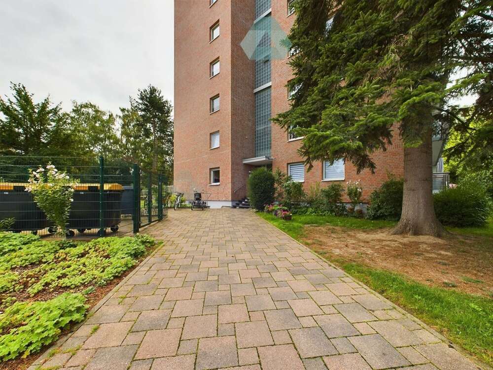 Thumbnail-Wohnung zum Kaufen in Monheim am Rhein 219.000,00 € 92 m²