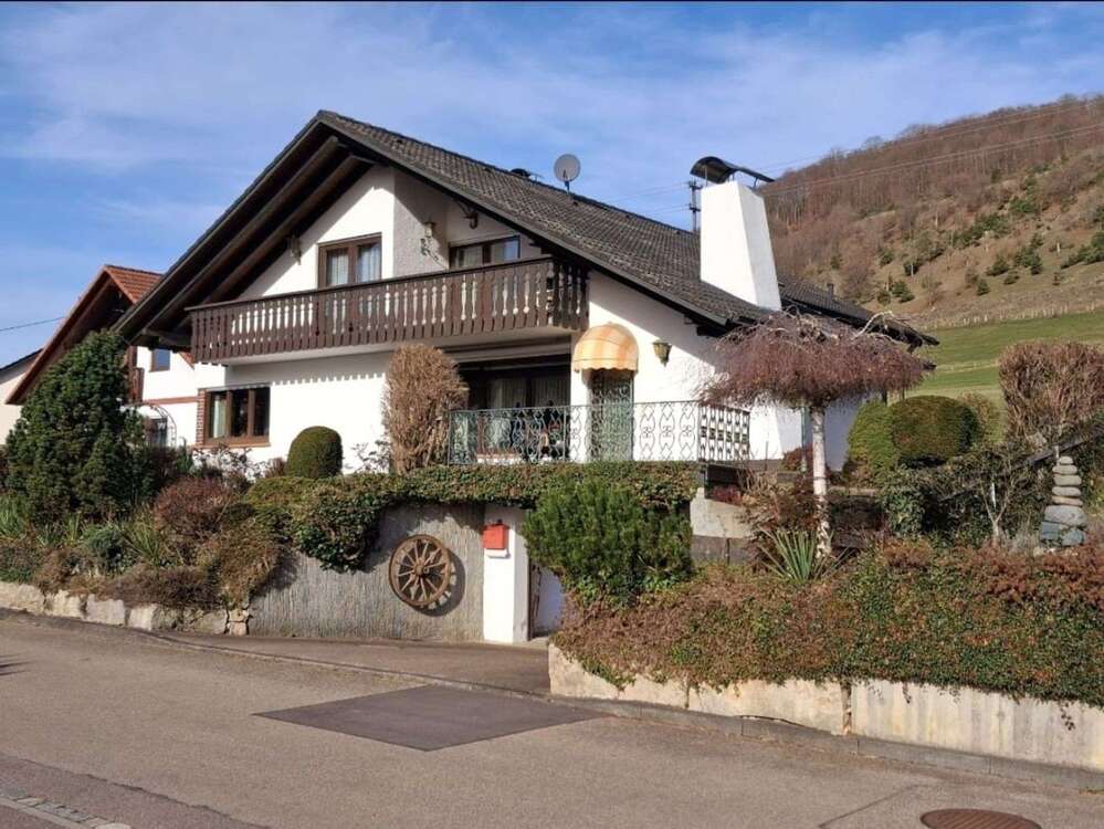 Thumbnail-Haus zum Kaufen in Schwäbisch Gmünd 450.000,00 € 164 m²