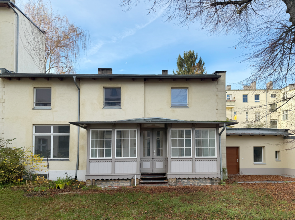 Thumbnail-Haus zum Mieten in Berlin 2.200,00 € 170 m²