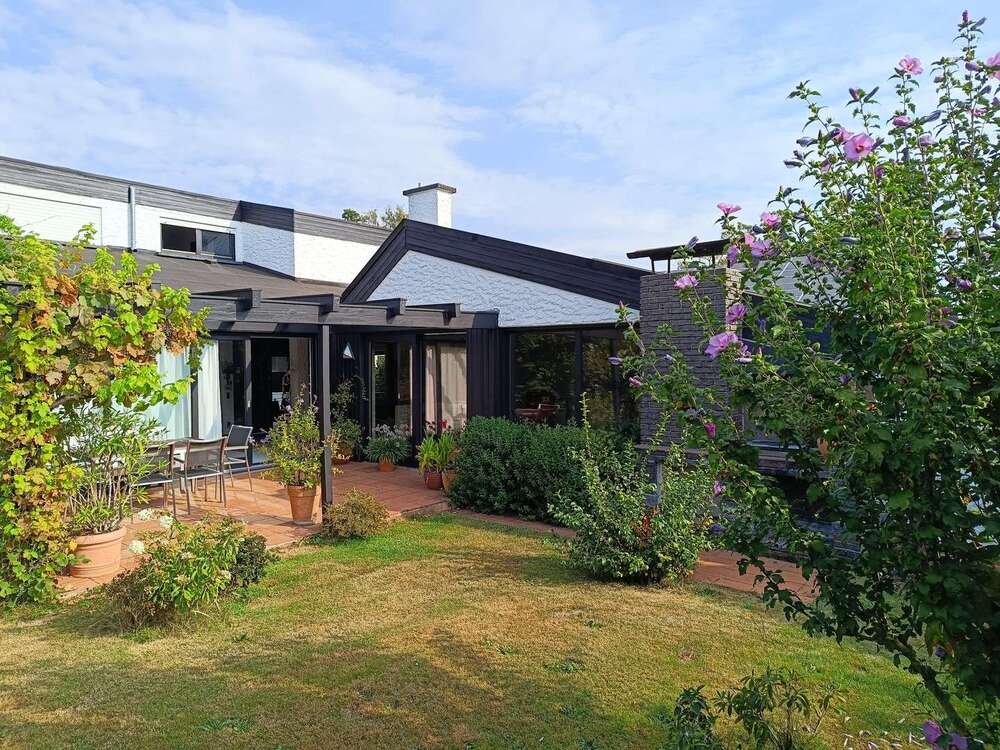 Thumbnail-Haus zum Kaufen in Hasselroth 620.000,00 € 210 m²