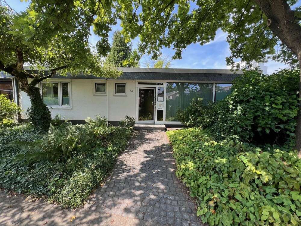 Thumbnail-Haus zum Kaufen in Neuss 647.000,00 € 193 m²