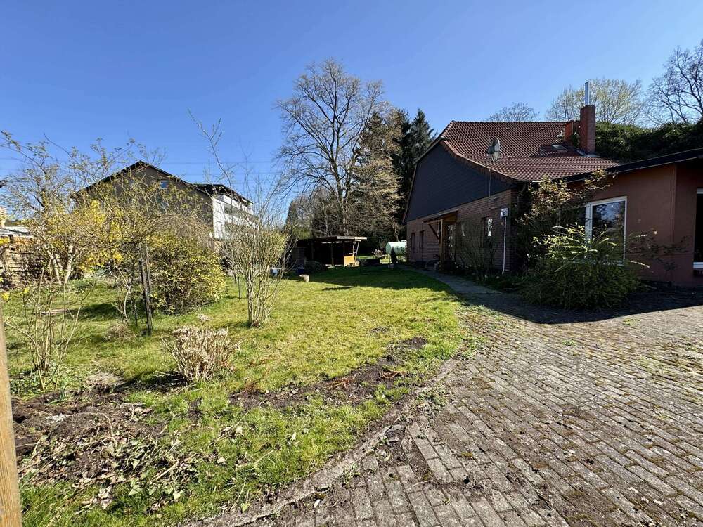 Thumbnail-Grundstück zu verkaufen in Schloß Holte-Stukenbrock 199.000,00 € 1604 m²