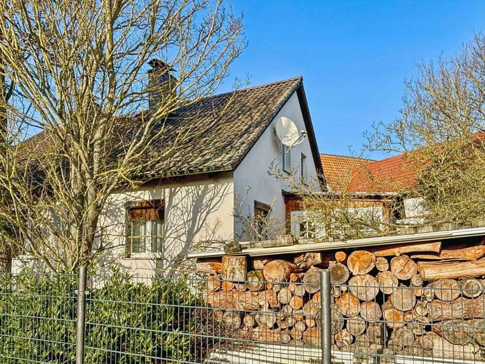 Thumbnail-Haus zum Kaufen in Mockrehna 139.000,00 € 168 m²