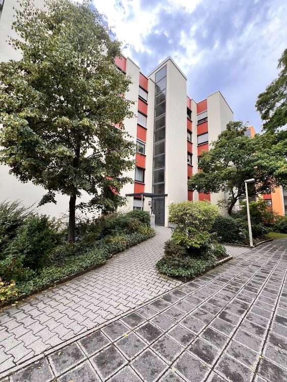 Thumbnail-Wohnung zum Mieten in Nürnberg 1.300,00 € 94 m²