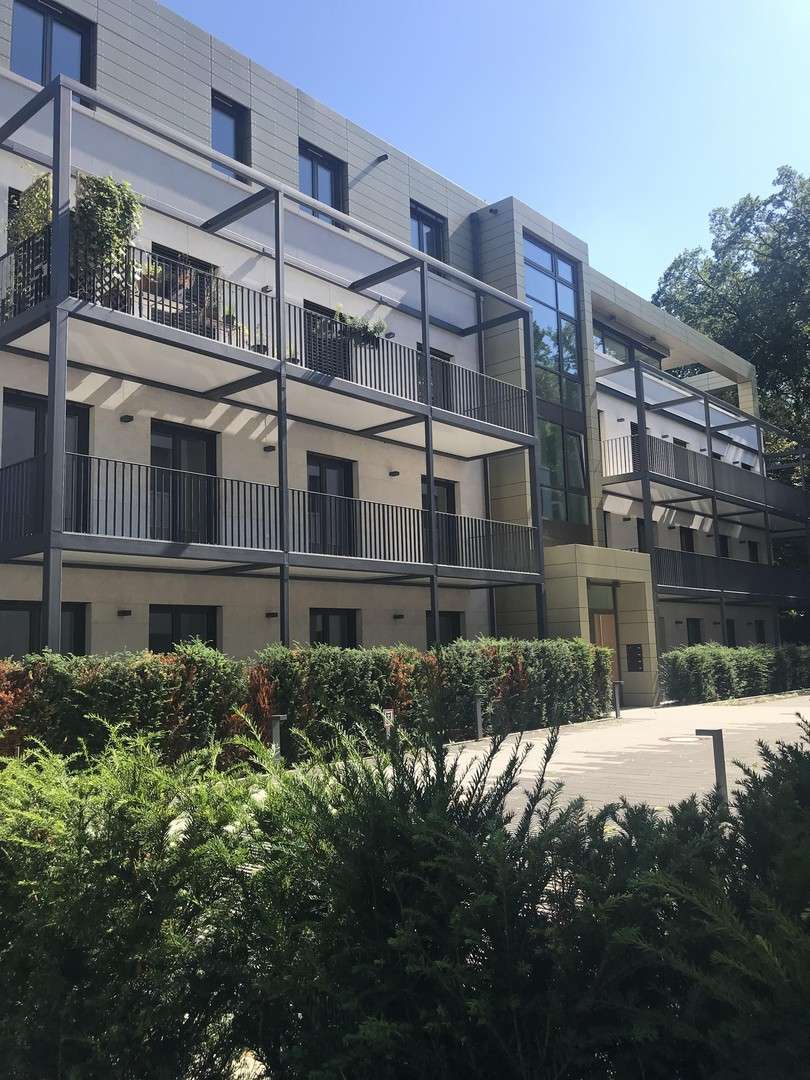 Thumbnail-Wohnung zum Mieten in Dreieich 2.920,00 € 146 m²