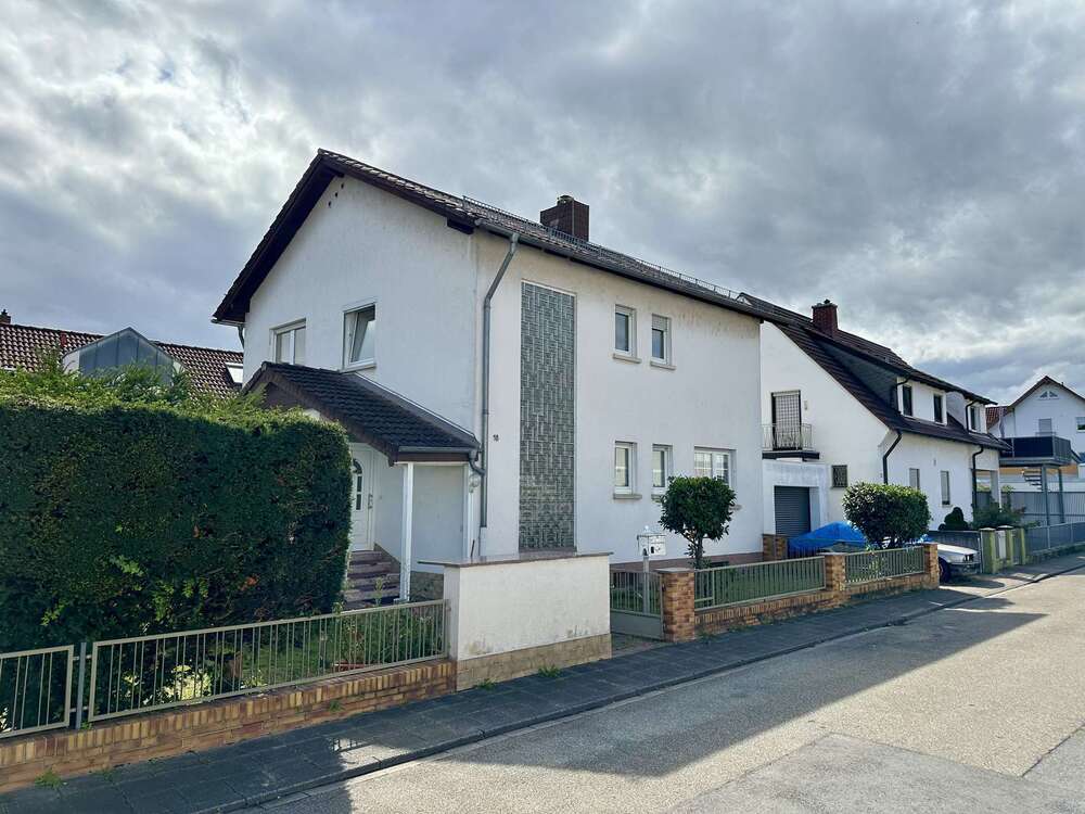 Thumbnail-Haus zum Kaufen in Viernheim 629.000,00 € 150 m²