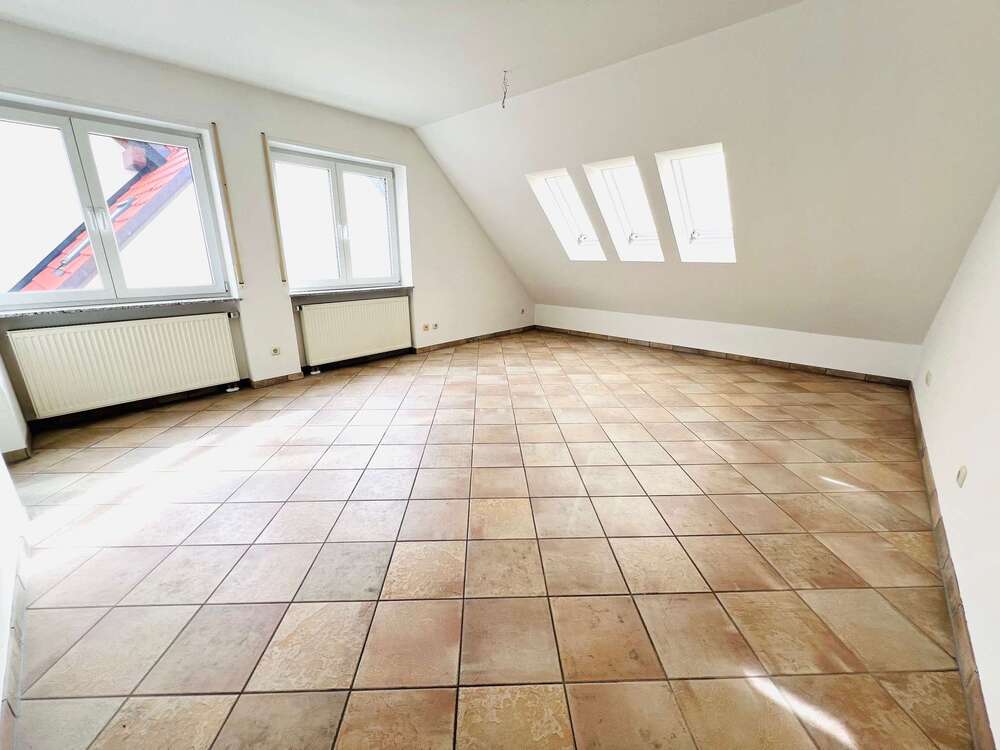 Thumbnail-Wohnung zum Kaufen in Großostheim 230.000,00 € 69 m²