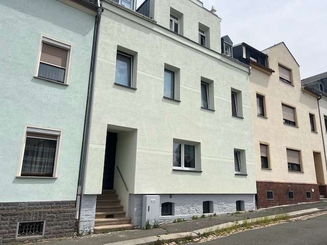 Thumbnail-Haus zum Kaufen in Elsterberg 220.000,00 € 203 m²