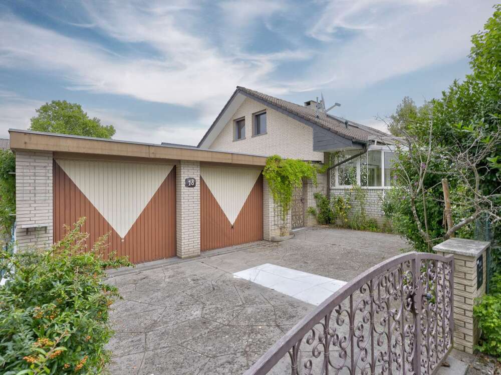 Thumbnail-Haus zum Kaufen in Efringen-Kirchen 749.000,00 € 274 m²