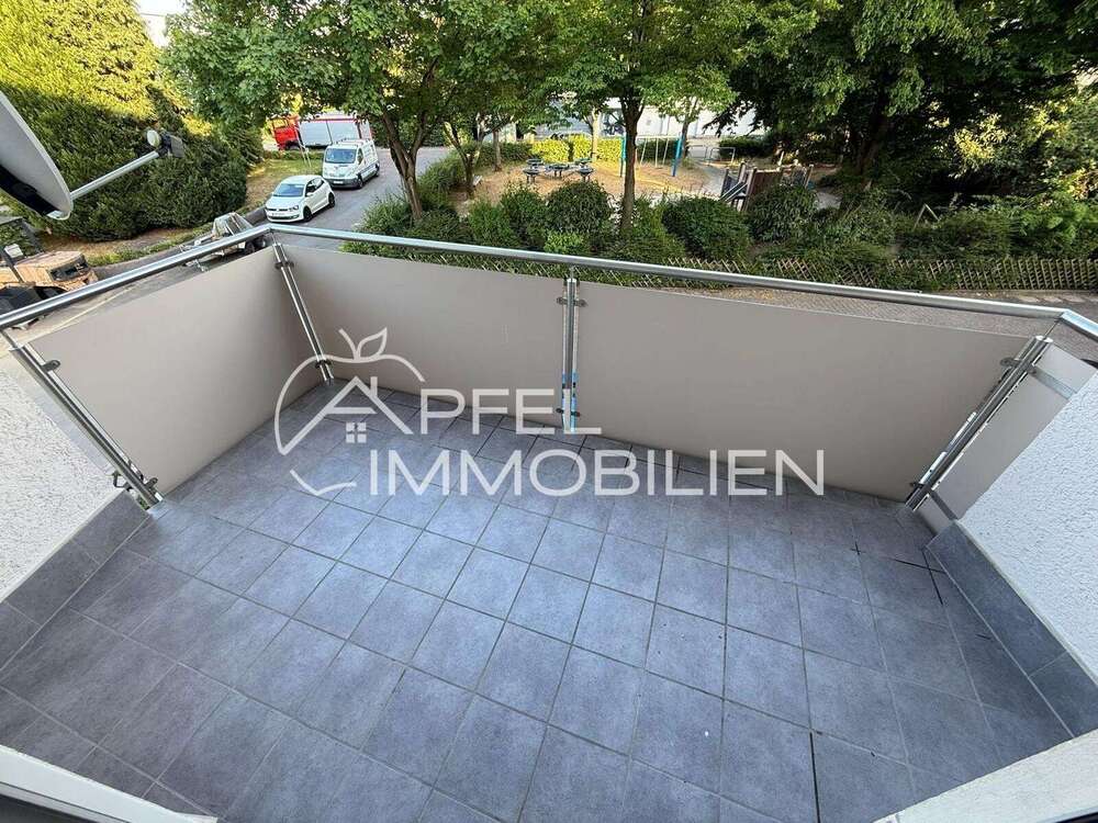 Thumbnail-Wohnung zum Kaufen in Denkendorf 320.000,00 € 95 m²