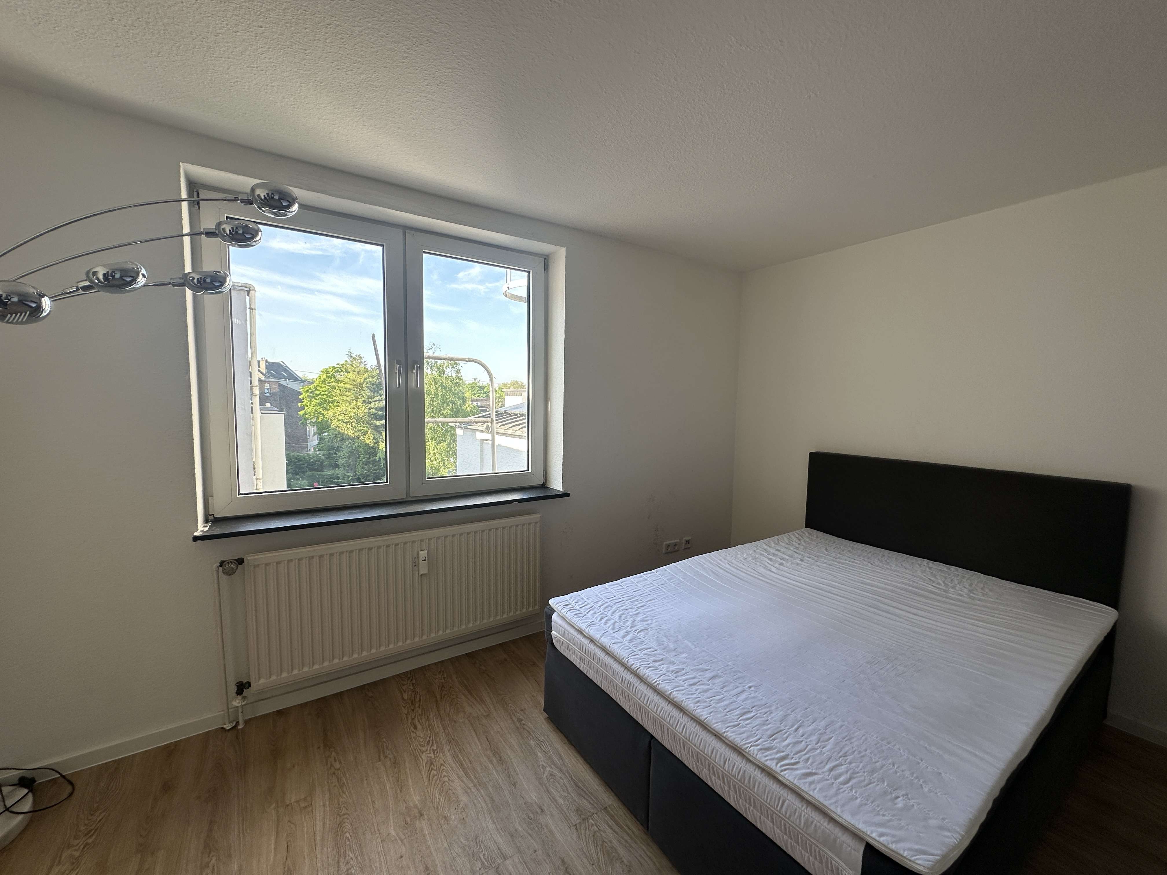 Thumbnail-Wohnung zum Kaufen in Düsseldorf 99.000,00 € 19.74 m²