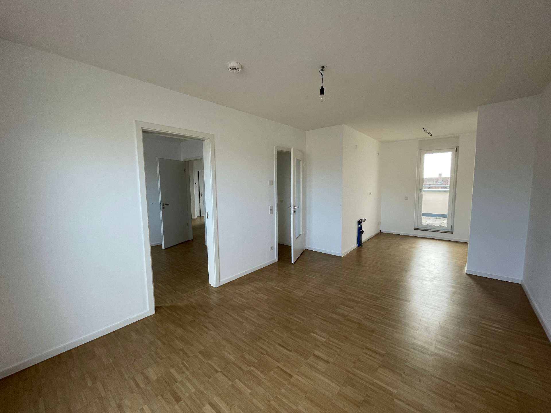Thumbnail-Wohnung zum Mieten in Nürnberg 1.558,35 € 103.89 m²