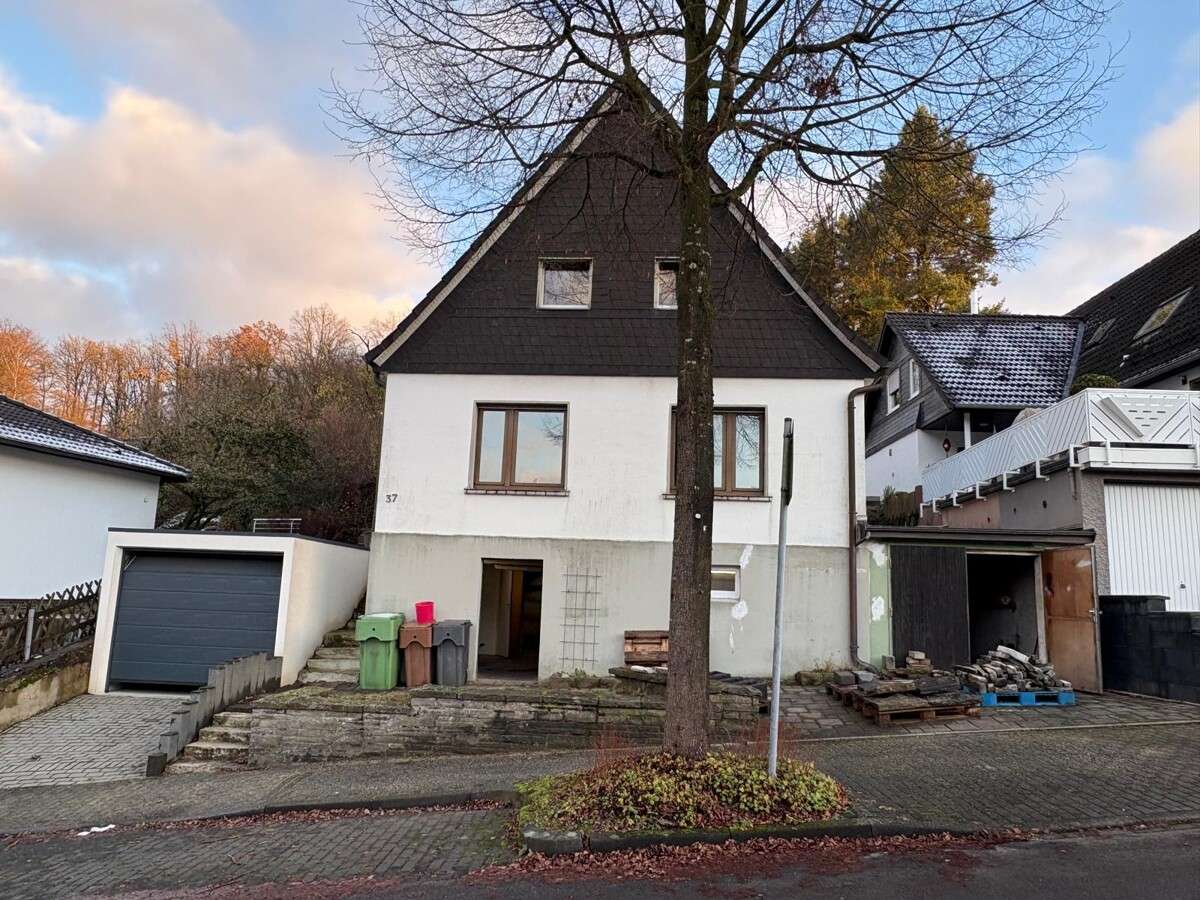 Thumbnail-Haus zum Kaufen in Wipperfürth 325.000,00 € 171 m²