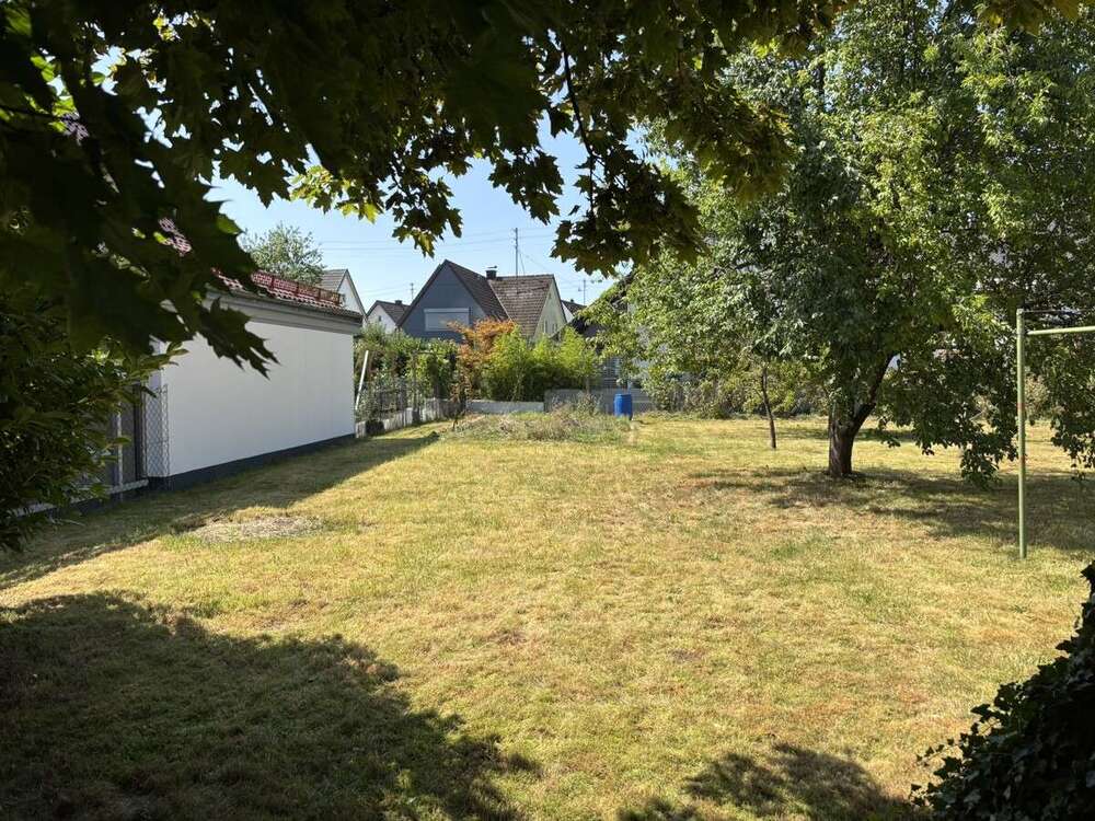 Thumbnail-Grundstück zu verkaufen in Königsbrunn 380.000,00 € 500 m²