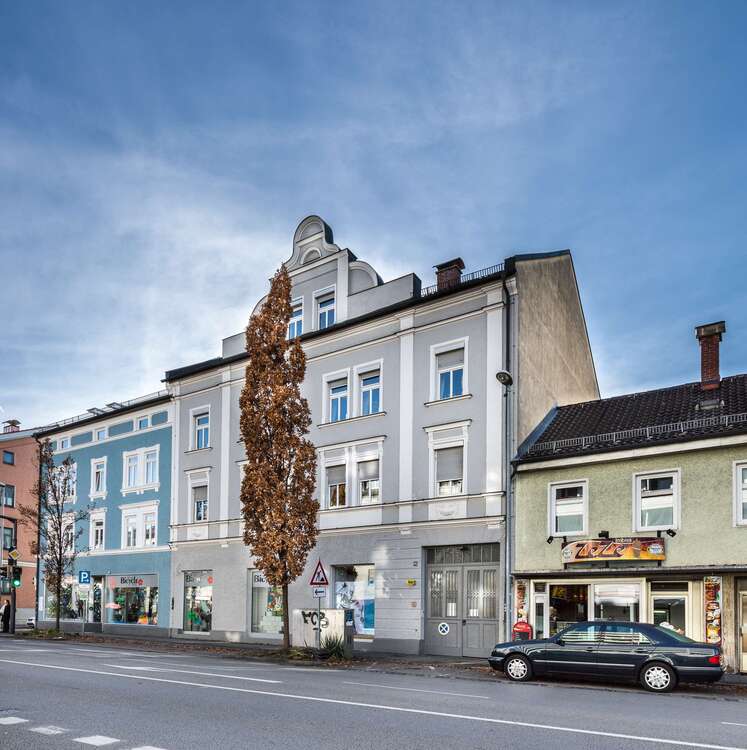 Thumbnail-Wohnung zum Kaufen in Rosenheim 720.000,00 € 151 m²