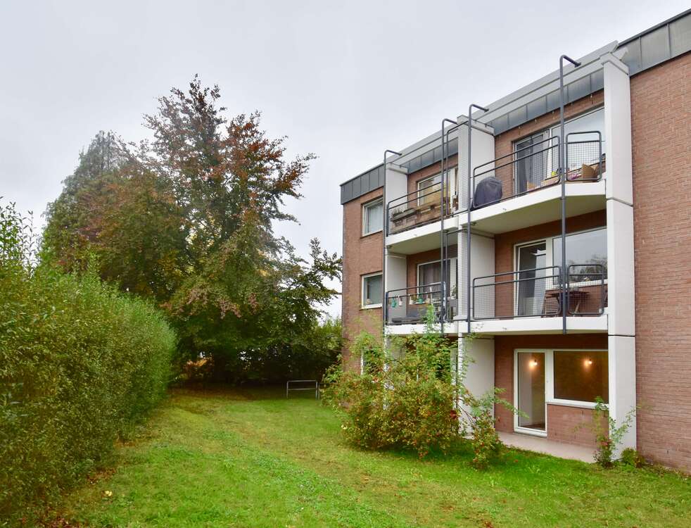 Thumbnail-Wohnung zum Kaufen in Aachen 219.900,00 € 61.63 m²